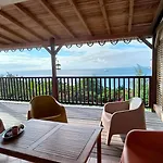 Villa Yékrik-Yékrak - vue exceptionnelle sur la mer des Caraïbes