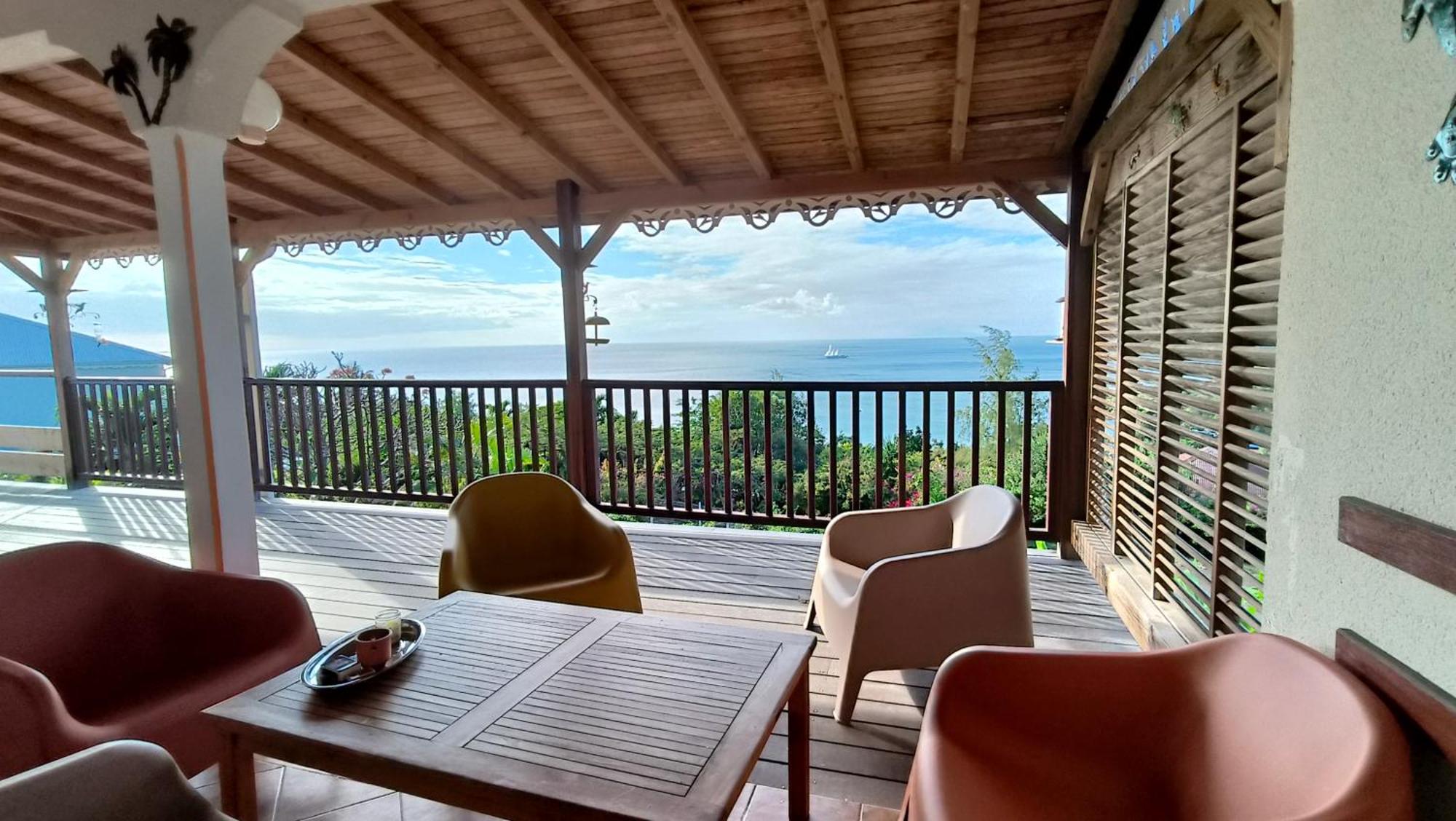 Yékrik-yékrak - Vue Exceptionnelle Sur La Des Caraïbes Deshaies